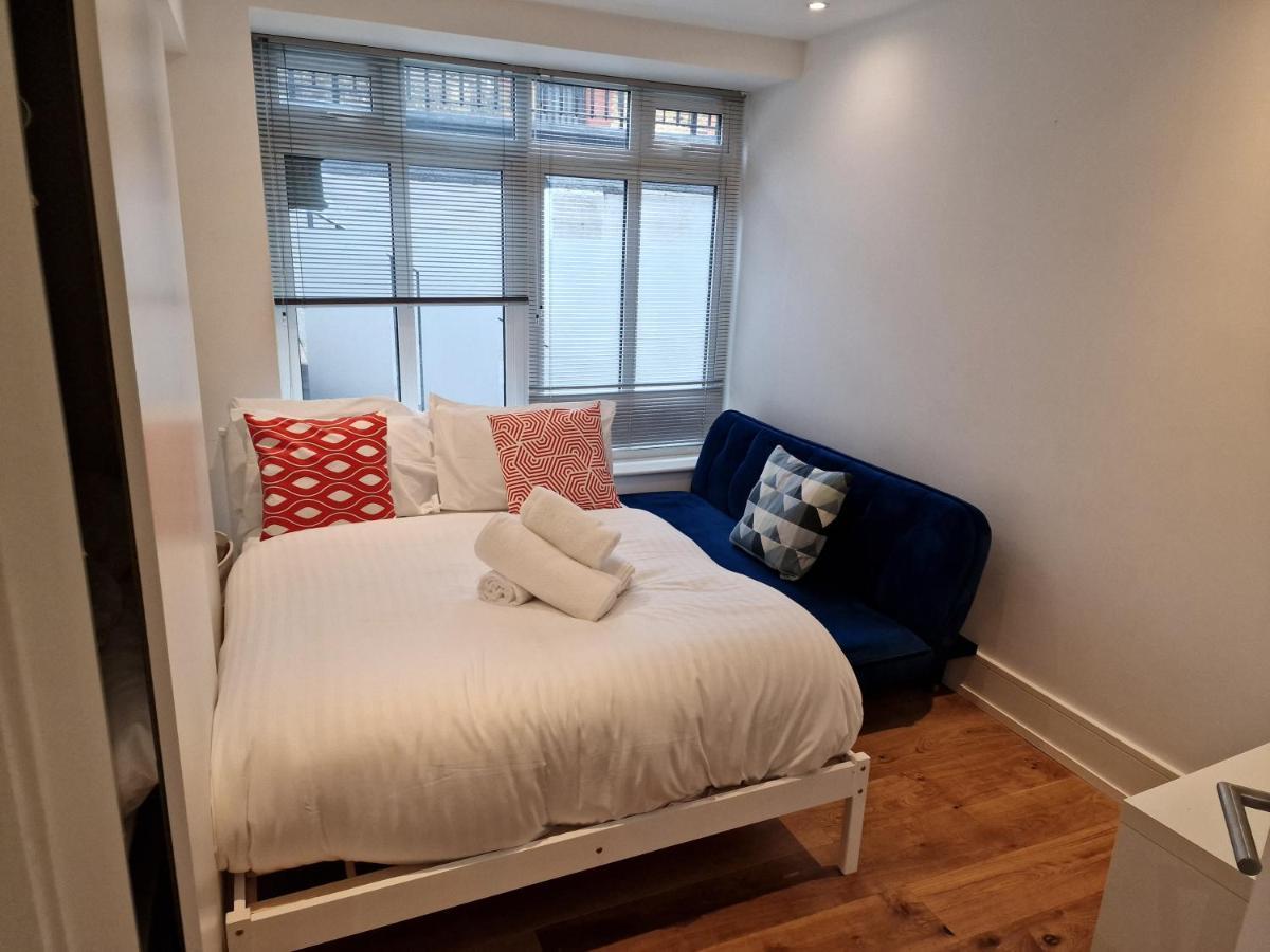 Lovely 1-Bed Apartment In Londres Exterior foto